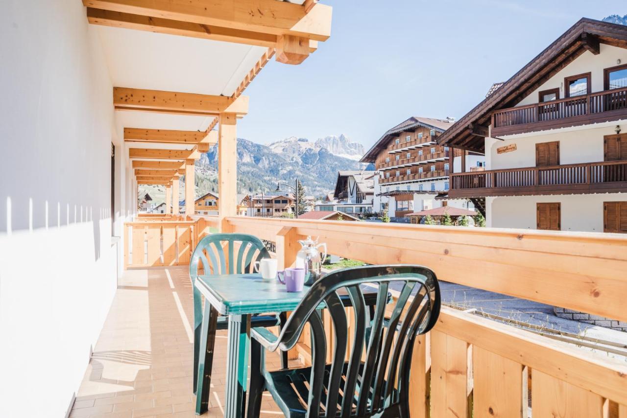 Residence Dolomia Pozza di Fassa Esterno foto