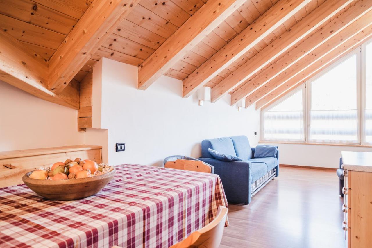Residence Dolomia Pozza di Fassa Esterno foto