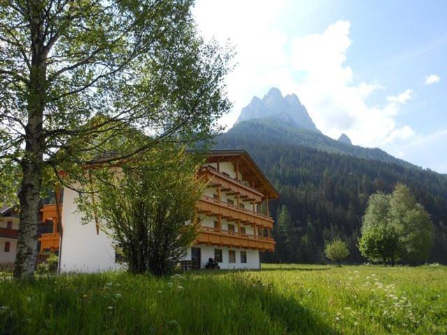 Residence Dolomia Pozza di Fassa Esterno foto